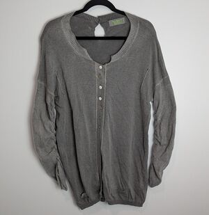 Elisa Cavaletti Asymmetrical Button Front Sweater L Lagenlook Gray Distressed